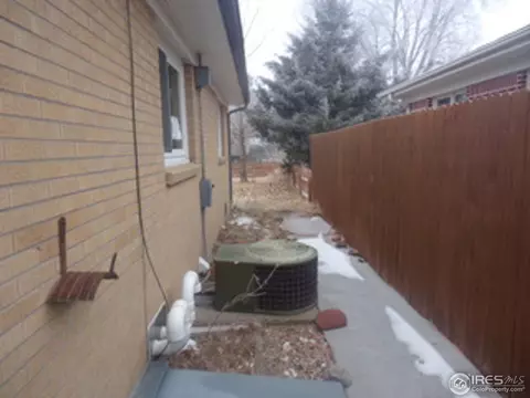 305 E Bryan St, Haxtun, CO 80731 photo 2