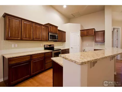 2106 Grain Bin Dr, Windsor, CO 80550 photo 9