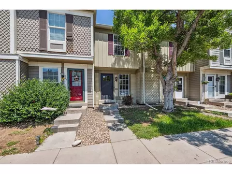 1811 S Quebec Way #213, Denver, CO 80231
