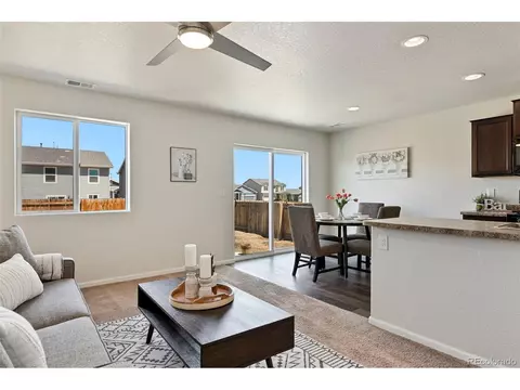 47401 Lily Ave, Bennett, CO 80102 photo 2