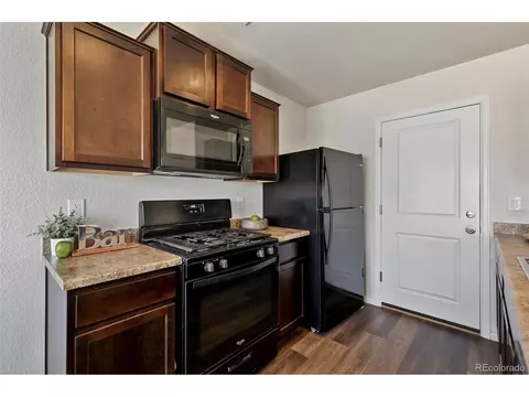 47401 Lily Ave, Bennett, CO 80102 photo 8