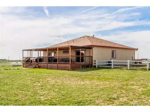 46303 E 106th Ave, Bennett, CO 80102 photo 2