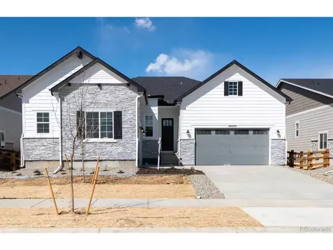 24573 E 36th Ave, Aurora, CO 80019