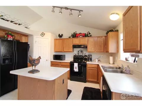 14611 Vine St, Thornton, CO 80602 photo 6