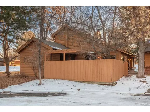 26 S Eagle Cir, Aurora, CO 80012
