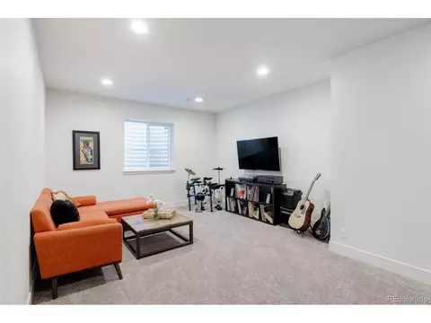 9057 E 60th Ave, Denver, CO 80238 photo 20