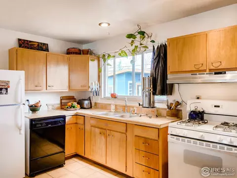 620 Gillaspie Dr, Boulder, CO 80305 photo 8
