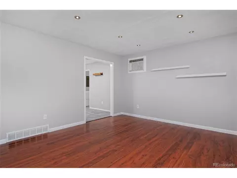 230 Cleveland Ct, Bennett, CO 80102 photo 7