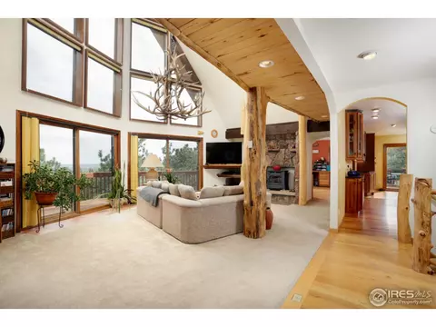 8323 Larkspur Rd, Boulder, CO 80302 photo 3