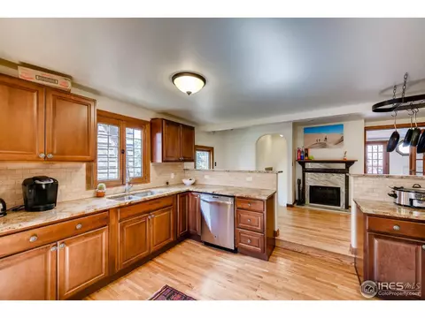 751 Marine St, Boulder, CO 80302 photo 3