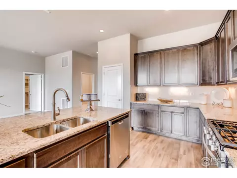 22938 E Bailey Cir, Aurora, CO 80016 photo 4