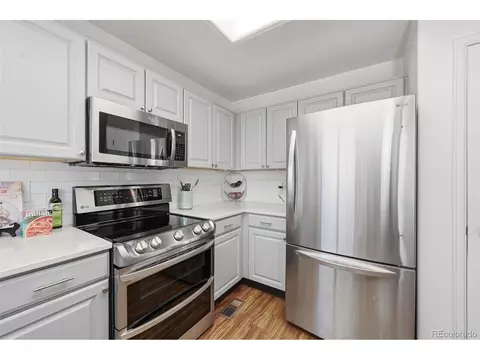 Kitchen - 4258 S Jericho St, Aurora, CO 80013 photo 1 of 3