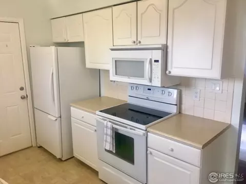 111 Sunflower Dr, Windsor, CO 80550 photo 4