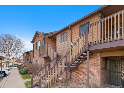 2233 S Buckley Rd #201, Aurora, CO 80013