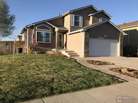 220 Sandstone Ct, Windsor, CO 80550 photo 2