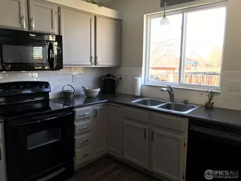 220 Sandstone Ct, Windsor, CO 80550 photo 9