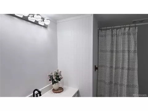 Bath - 7486 Patrick St, Fort Lupton, CO 80621 photo 2 of 2