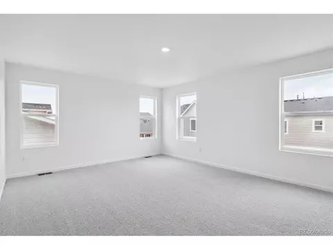 45922 Gentry Ave, Bennett, CO 80102 photo 10