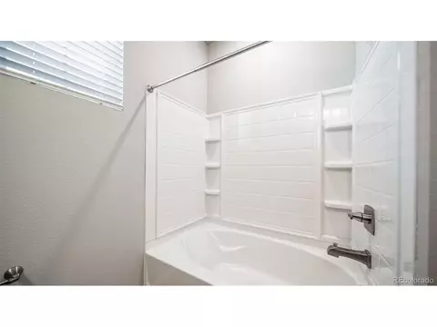 Bath - 28689 E 4th Pl, Watkins, CO 80137 photo 1 of 6