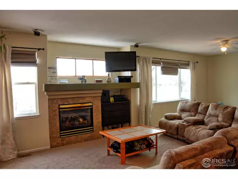 10176 Eastview St, Firestone, CO 80504 photo 8