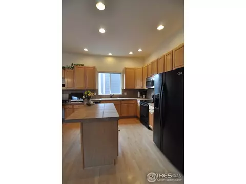5930 Summerset Ave, Firestone, CO 80504 photo 5