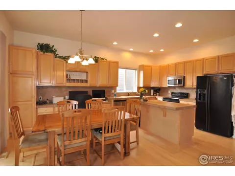 5930 Summerset Ave, Firestone, CO 80504 photo 6