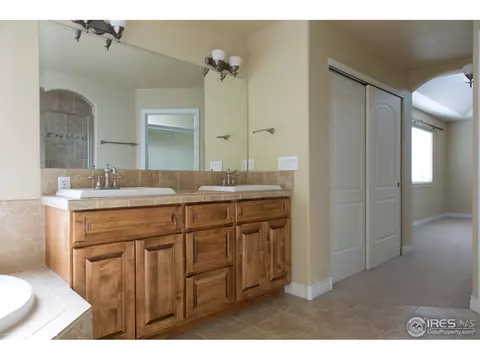 5517 Fairmount Dr, Windsor, CO 80550 photo 9