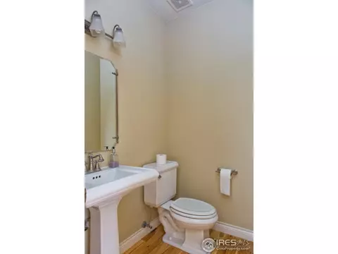 5517 Fairmount Dr, Windsor, CO 80550 photo 17
