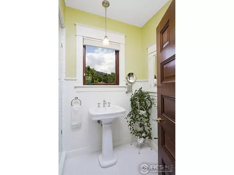427 Pine St, Boulder, CO 80302 photo 25