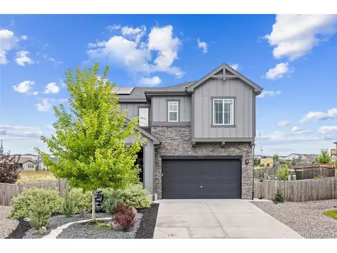 977 White Leaf Cir, Castle Rock, CO 80108