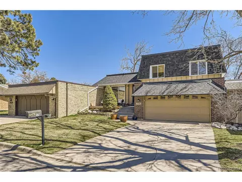 176 S Upham Ct, Lakewood, CO 80226