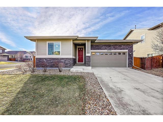 25626 E Maple Ave, Aurora, CO 80018