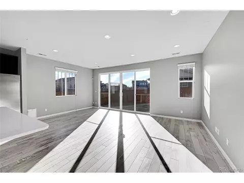 25626 E Maple Ave, Aurora, CO 80018 photo 3