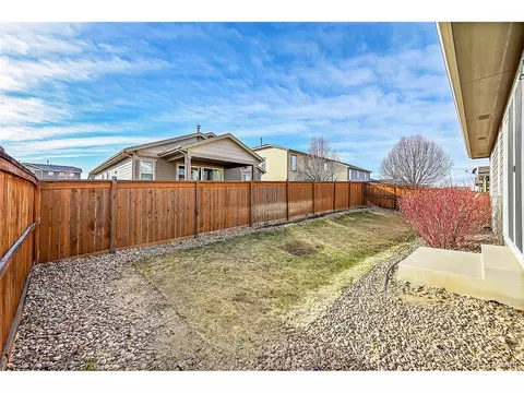 25626 E Maple Ave, Aurora, CO 80018 photo 13