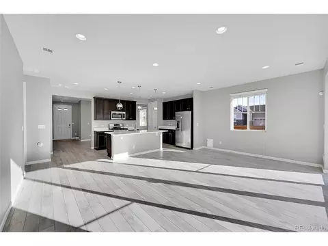 25626 E Maple Ave, Aurora, CO 80018 photo 4