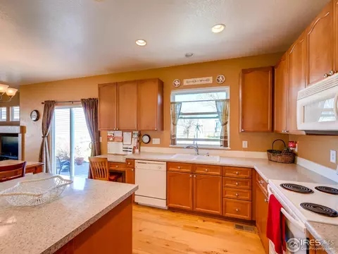 5237 Mt Arapaho Cir, Frederick, CO 80504 photo 4