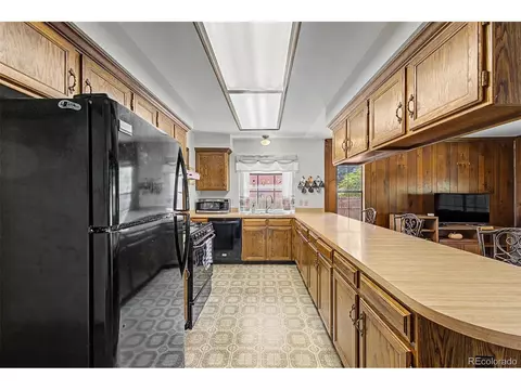 Kitchen - 8780 W 80th Dr, Arvada, CO 80005 photo 2 of 7