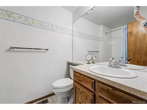 Bath - 8780 W 80th Dr, Arvada, CO 80005 photo 1 of 4