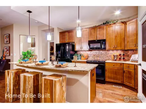 10359 E 25th Dr, Aurora, CO 80010 photo 5