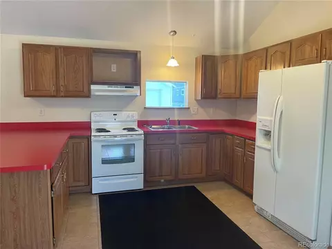 226 E 4th St, Akron, CO 80720 photo 6