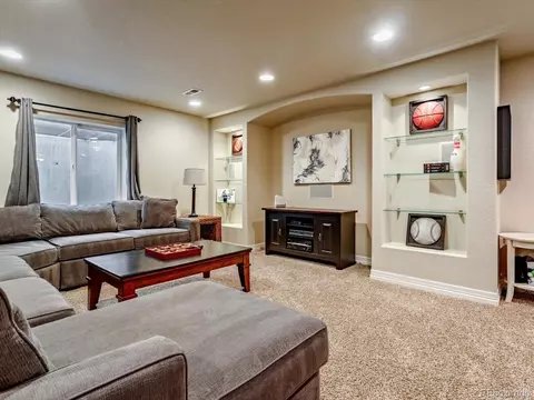 25709 E Polk Pl, Aurora, CO 80016 photo 17