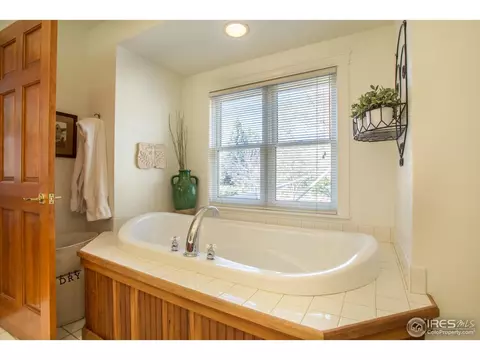 2463 Kalmia Ave, Boulder, CO 80304 photo 18