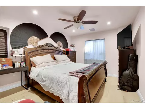 14991 E 50th Dr, Denver, CO 80239 photo 14