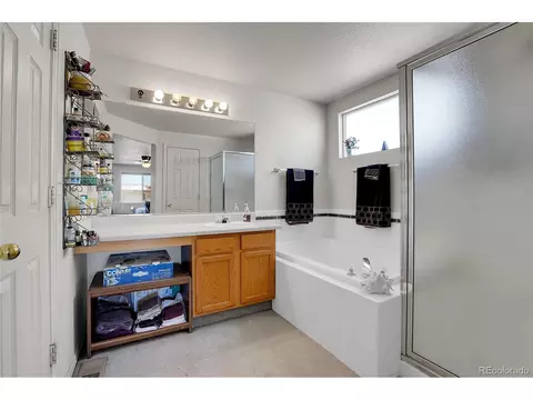 14991 E 50th Dr, Denver, CO 80239 photo 6