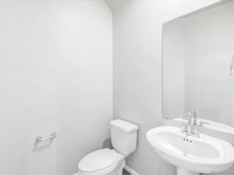 22311 E 7th Pl, Aurora, CO 80018 photo 16