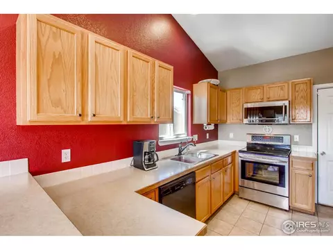 3124 39th Ave, Evans, CO 80620 photo 5