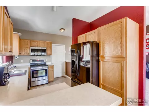 3124 39th Ave, Evans, CO 80620 photo 4