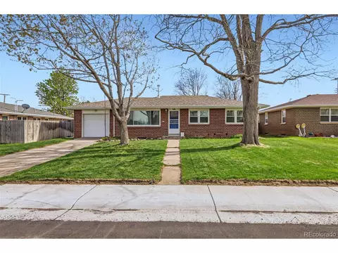 3006 W 12th Street Rd, Greeley, CO 80634