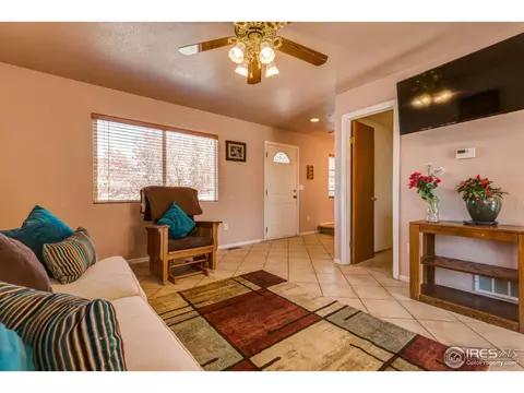 14586 E 24th Ave, Aurora, CO 80011 photo 2