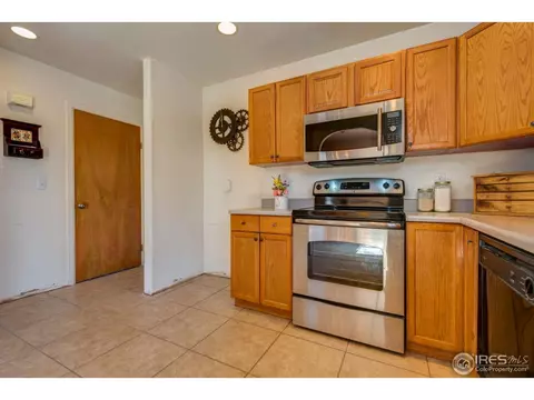 14586 E 24th Ave, Aurora, CO 80011 photo 11